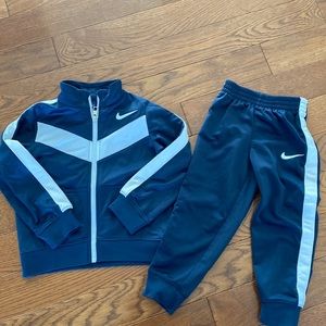 3T Nike outfit